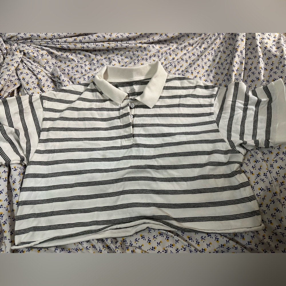 Boxy collar top